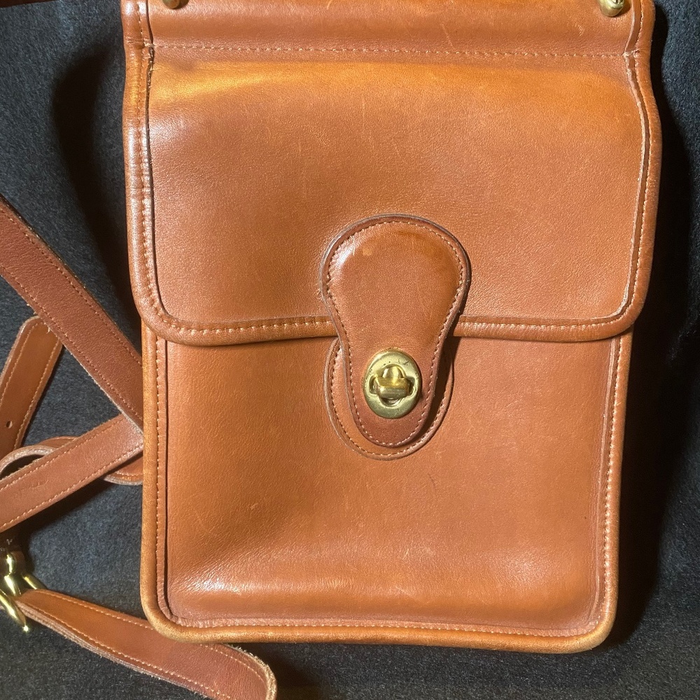 Vintage Coach Small Side Pack Handbag